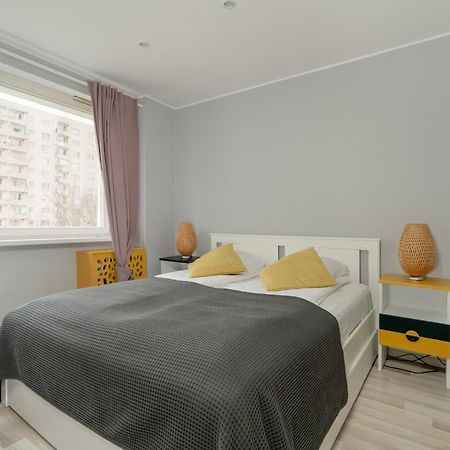 Family Apartments Osiedle Rusa By Noclegi Renters Poznan Exterior photo